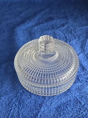 Avon Trinket Or Powder Dish